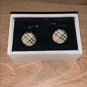 Burberry round cufflinks